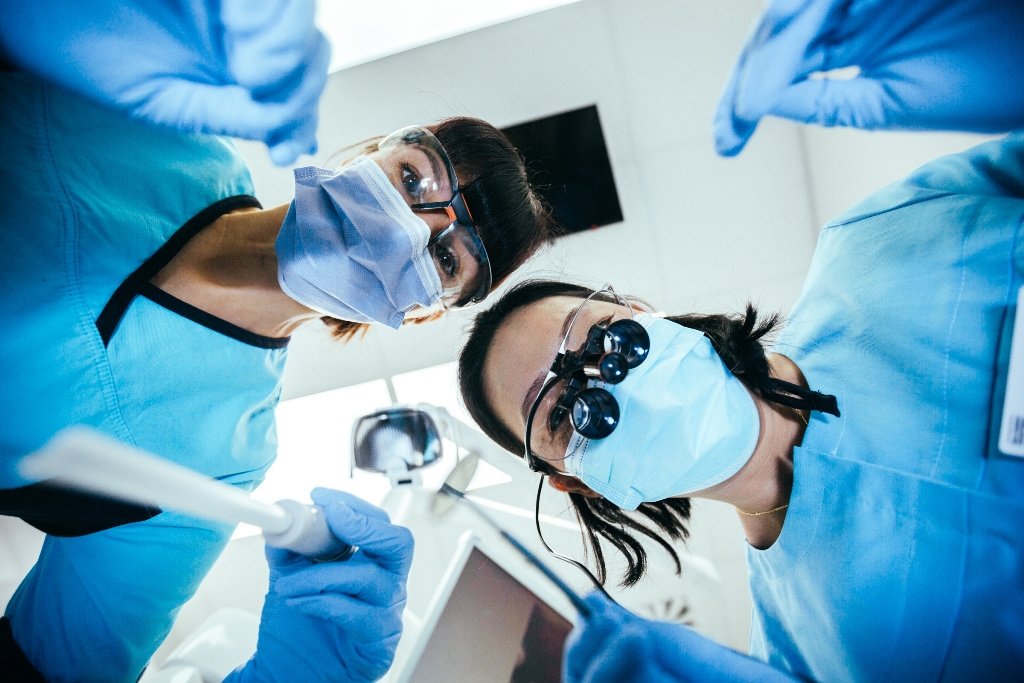 أطباء أسنان مارينا - Marina Dentists