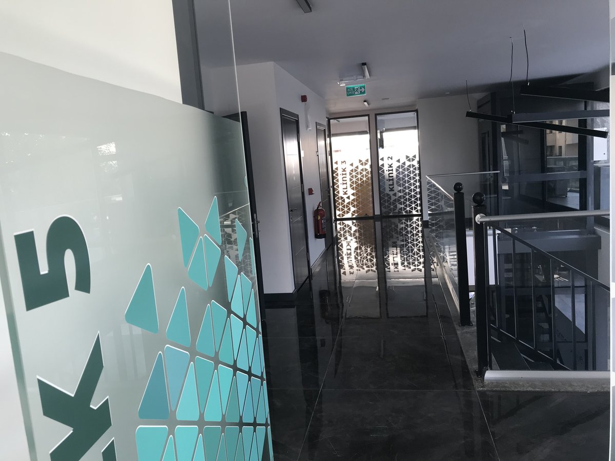 مركز مرمريسميل لطب الأسنان - MarmariSmile Dental Center