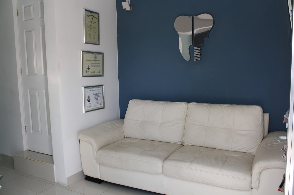 Mauricio Gonzalez Reyes - Mauricio Gonzalez Reyes