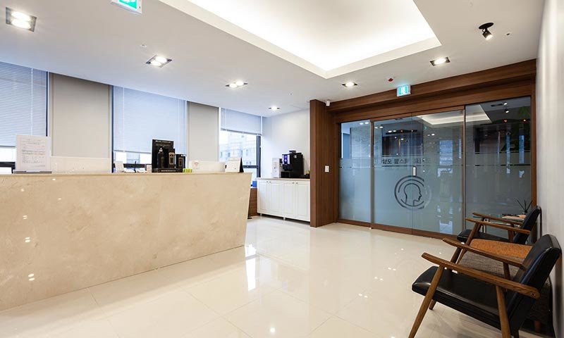 Maxwell Hair Clinic - Maxwell Hair Clinic