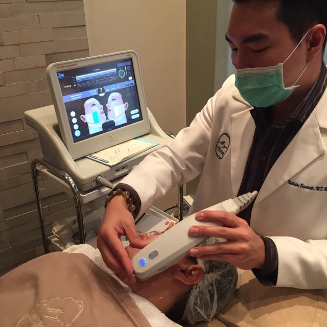 العيادة الطبية كلينيك - Medivisage Clinique