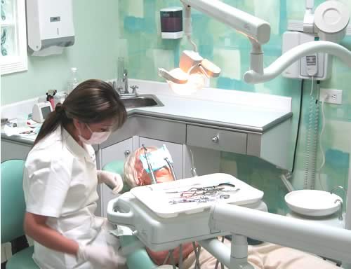 Medwest Dental Famliy of Clinics Office / Laser Tech Dental - Medwest Dental Famliy of Clinics Office / Laser Tech Dental