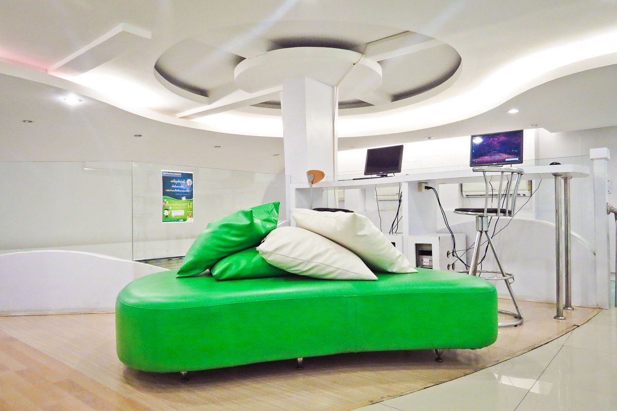 Modern Smile Dental Center - Central Pattaya Road - Modern Smile Dental Center - Central Pattaya Road