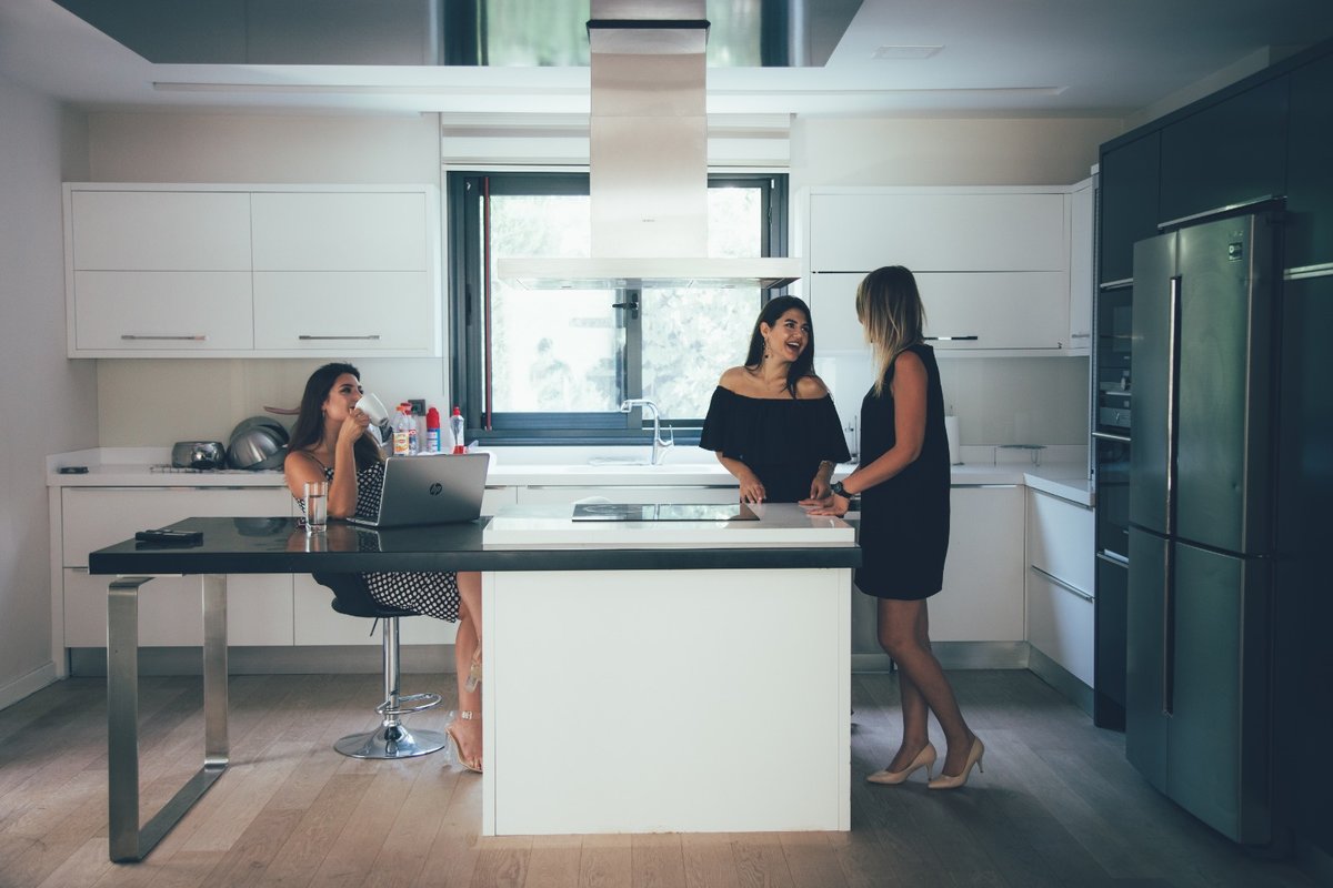 Mono Cosmetic Surgery Center - Mono Cosmetic Surgery Center