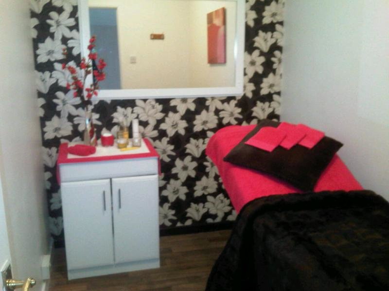 Newcastle Hair & Beauty Clinic - Newcastle Hair & Beauty Clinic