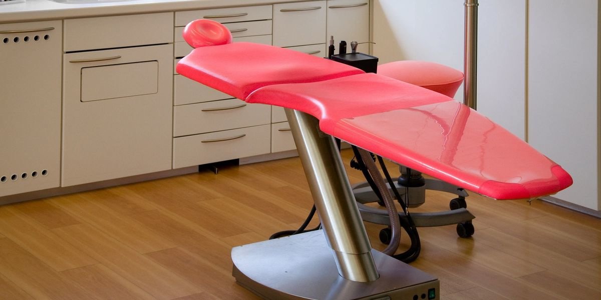 عيادة نينوفا لطب الأسنان - Ninova Dental Clinic