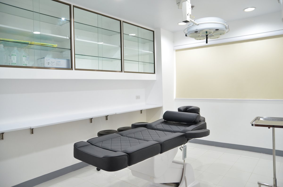 Nu/hart hair restoration clinic - Nu/hart hair restoration clinic