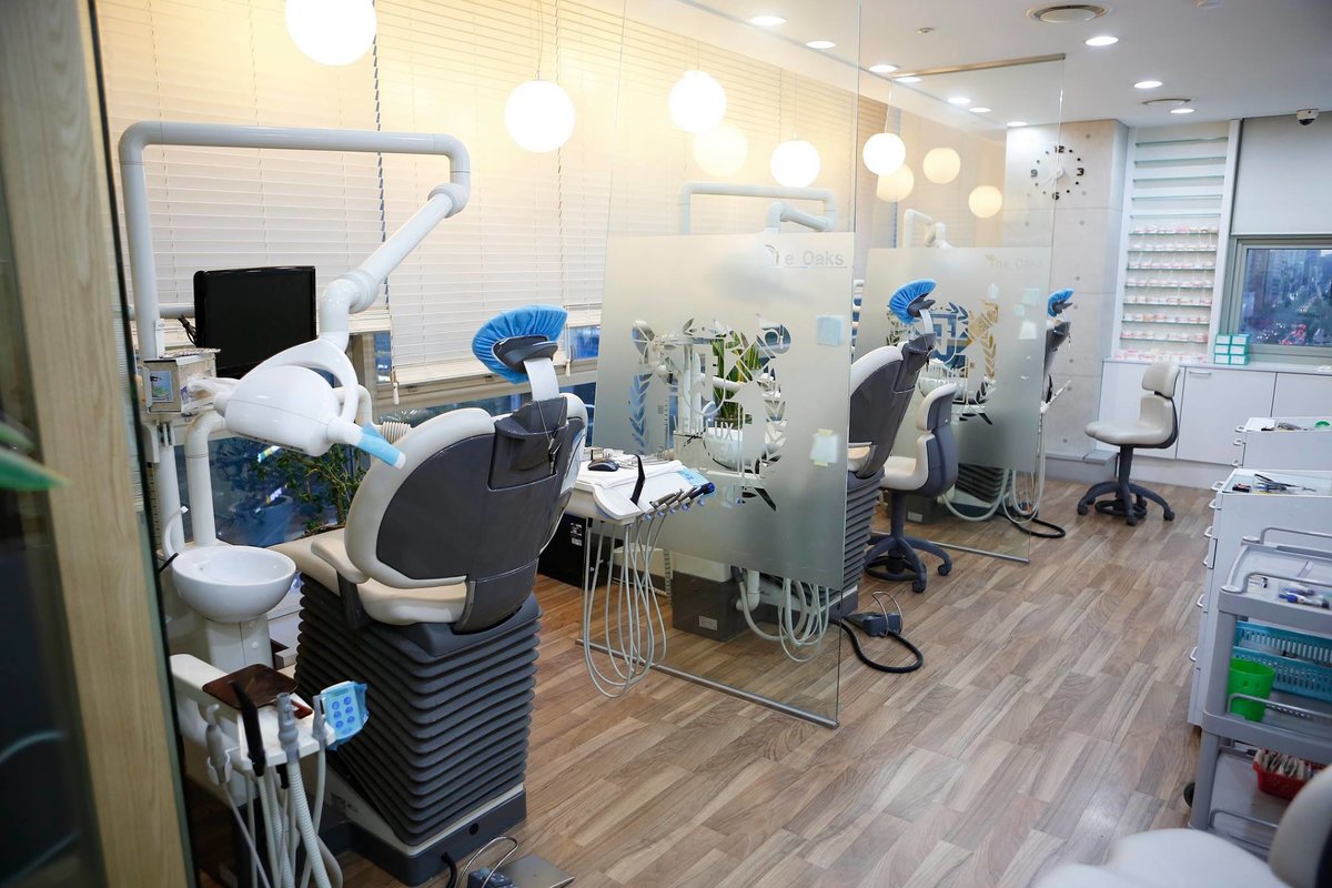 Oaks Dental Clinic - Oaks Dental Clinic