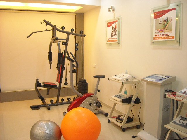 OM CLINIC-Physiotherapy Centre - OM CLINIC-Physiotherapy Centre