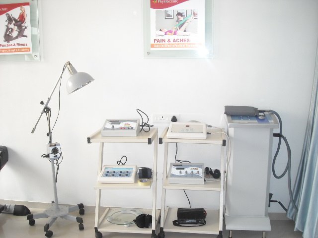 OM CLINIC-Physiotherapy Centre - OM CLINIC-Physiotherapy Centre