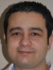 Op.Dr. أوزدان أوز - Op.Dr. Uzdan Uz