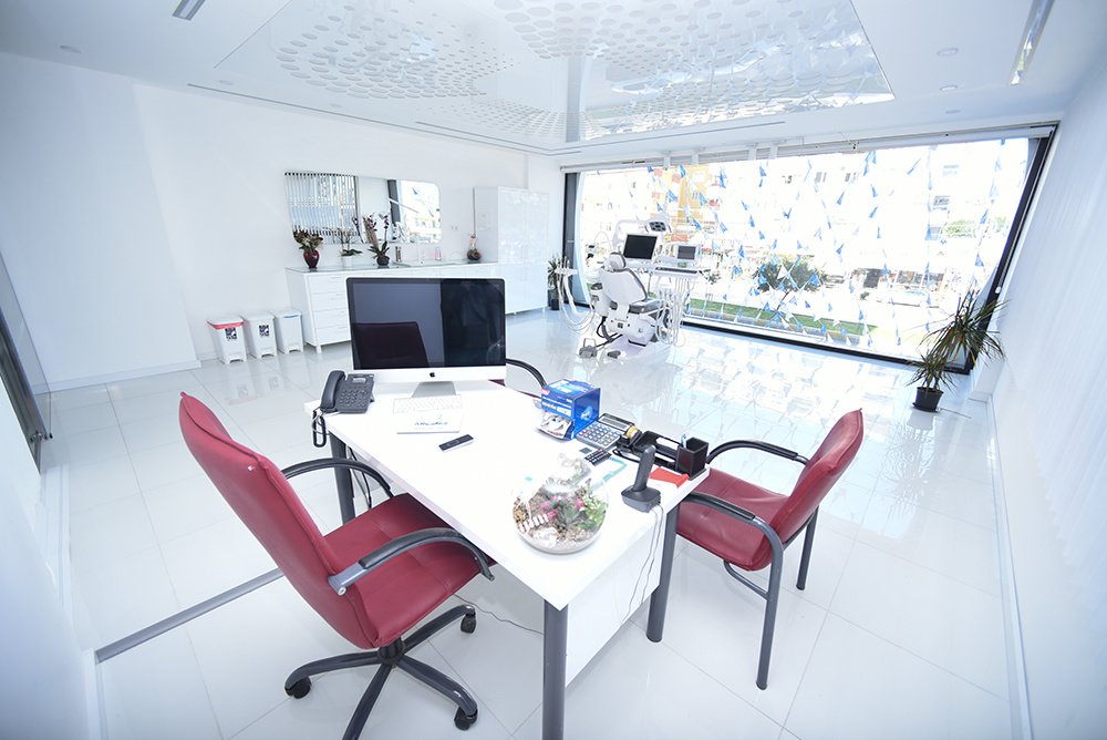 ZEL AKDEN AIZ VE D SALII MERKEZ (باللغة الإنجليزية). - ÖZEL AKDENİZ AĞIZ VE DİŞ SAĞLIĞI MERKEZİ