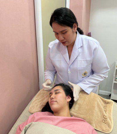 P.G. Clinic Pattaya คลินิกฝังเข็มพัทยาใต้ - Licensed Chinese Medicine Doctor at PG Clinic