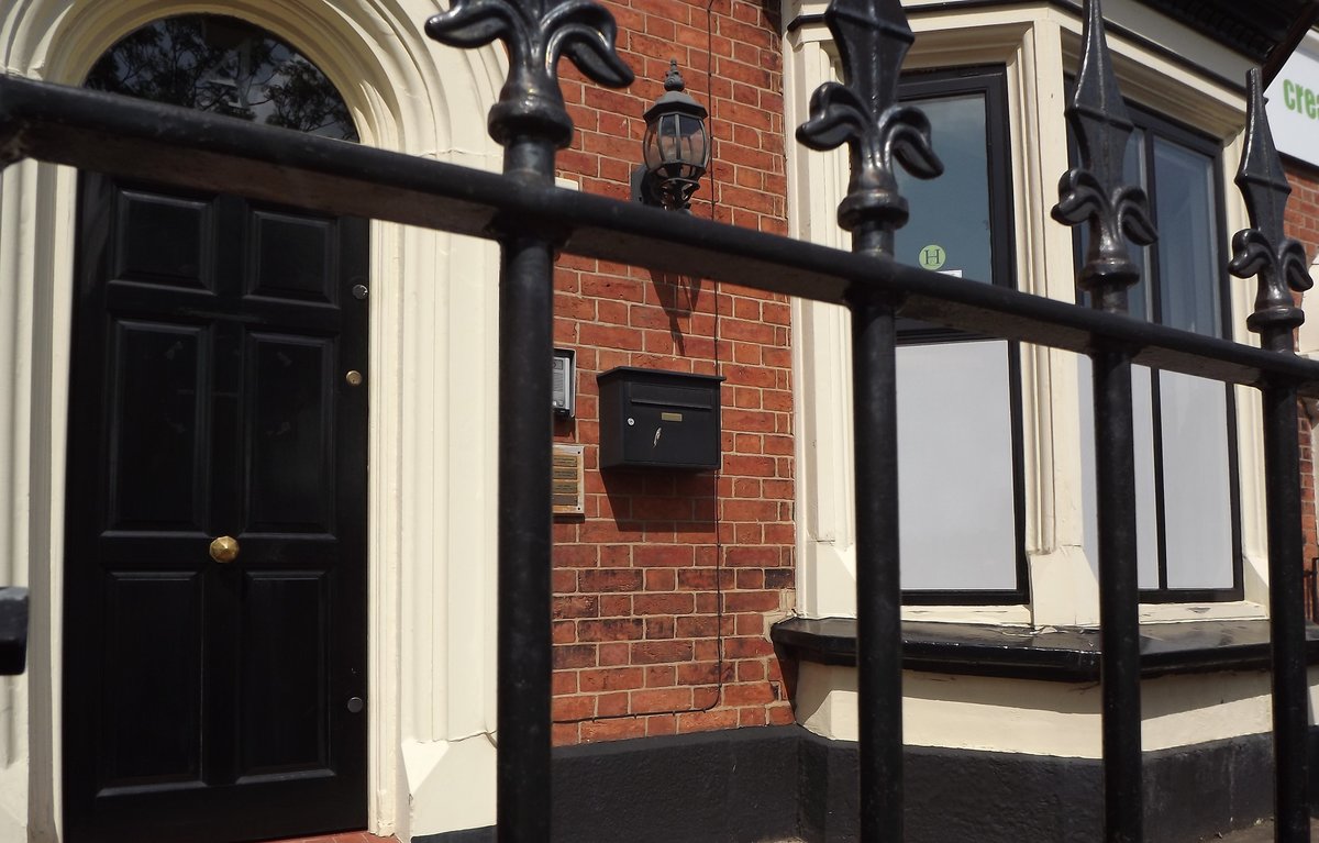 عيادة pHskin التجميلية - pHskin Cosmetic Clinic