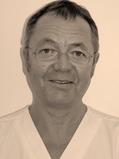 Pieter J van Heerden - Pieter J van Heerden