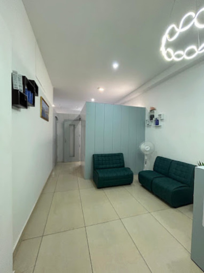 Pinaakin Skin & Homoeopathy Clinic - waiting room