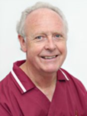 طب الأسنان التجميلي Dr. of Chlingensperg - Practice for Aesthetic Dentistry Dr. of Chlingensperg