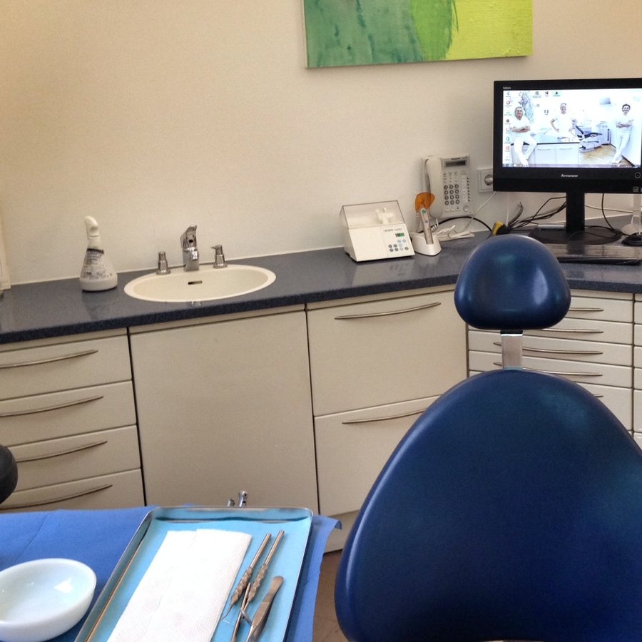 Practice in the Community Max Beckmann House - Practice in the Community Max Beckmann House