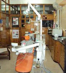 مستشفى براكاش للأسنان - Prakash dental hospital