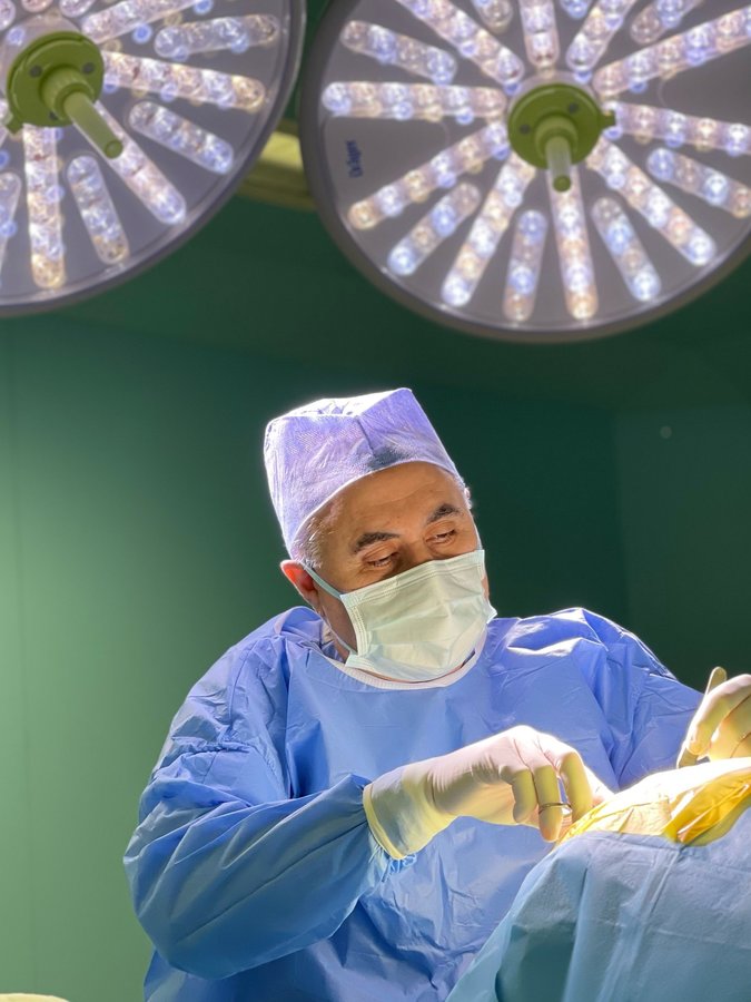 Prof. Dr. Tayfun Apuhan - Prof. Dr. Tayfun Apuhan