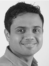 استوديو بروسمايلز لطب الأسنان - Prosmiles Dental Studio