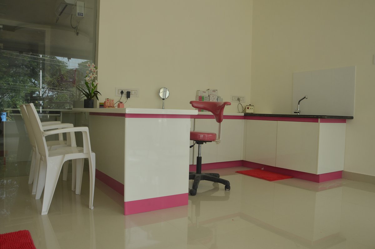 Punnagai Dental Clinic - Punnagai Dental Clinic
