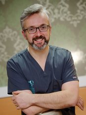 مركز كويسايد لطب الأسنان والزرع - Quayside Dental and Implant Centre