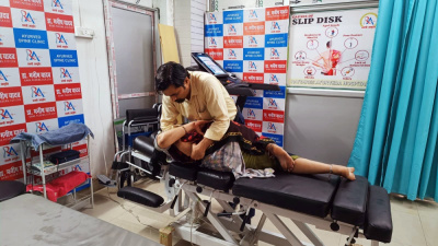 Rayshree Ayurveda Neuro Spine Clinic - Dr. Manish Yadav | Best Spine Specialist | Best Spine Doctor in Kanpur - Rayshree Ayurveda Neuro Spine Clinic - Dr. Manish Yadav | Best Spine Specialist | Best Spine Doctor in Kanpur