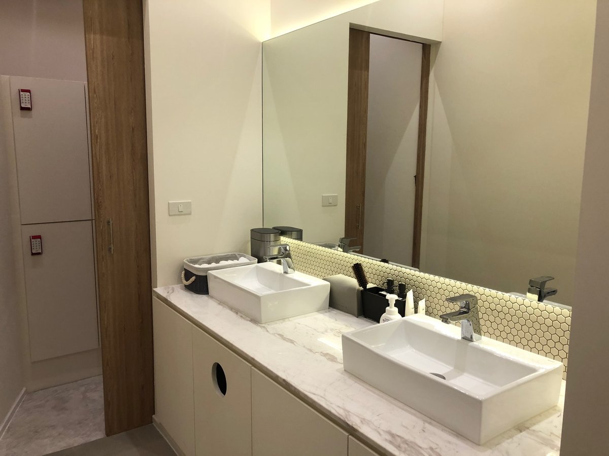 Renewme Skin Clinic Bangkok - Renewme Skin Clinic Bangkok