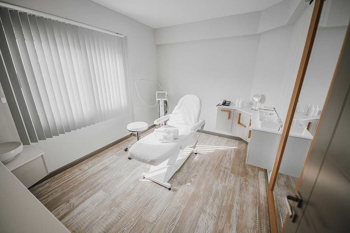 عيادة التجديد (Cem Cerkez MD) - Renovium Clinic (Cem Cerkez MD)