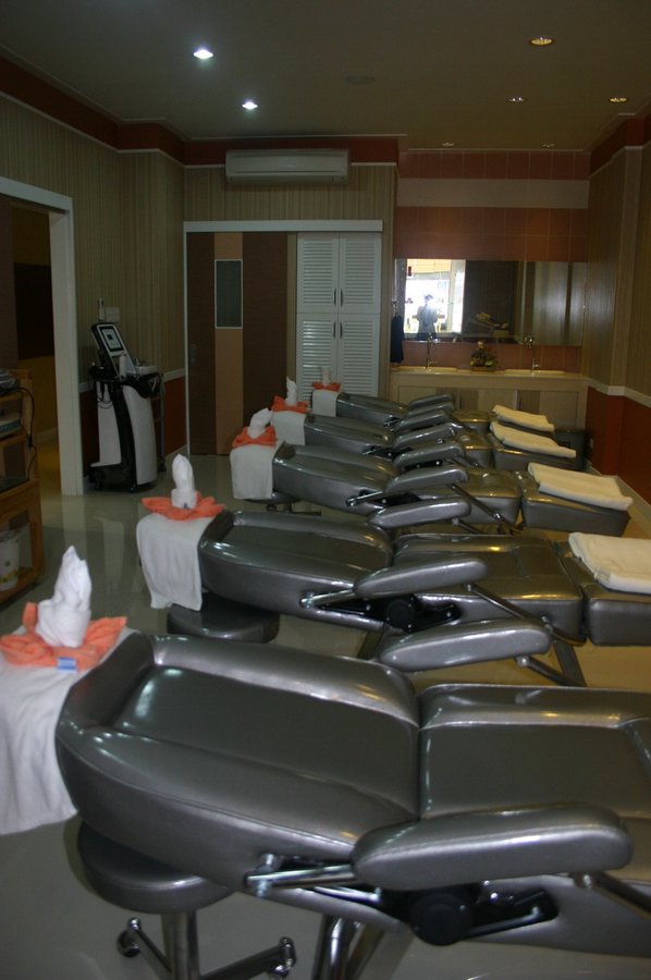 Rinrada Cosmetic & Plastic Surgery Clinic Pattaya - Rinrada Cosmetic & Plastic Surgery Clinic Pattaya