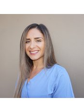 ريفرستون الأسرة الأسنان - Riverstone Family Dental