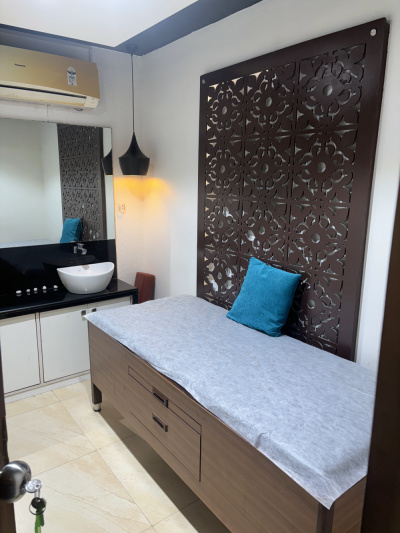 Roots chiropractor clinic  - Roots chiropractor clinic 