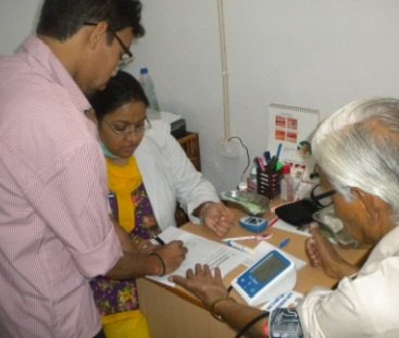 روس العيادات - DLF المرحلة الثالثة - Ross Clinics - DLF Phase III