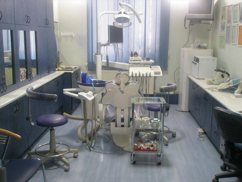 Royal Dent - Royal Dent