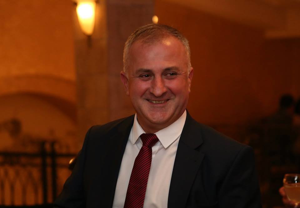 Royal Dent - Royal Dent