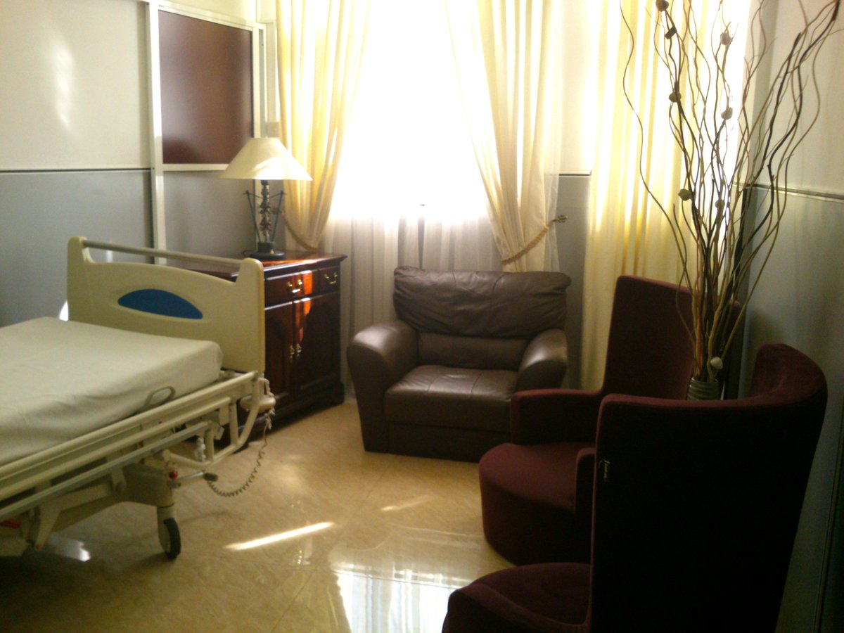 Santa Dora Hospital - Santa Dora Hospital