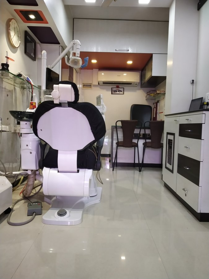 SAROJ DENTAL CLINIC AND IMPLANT CENTRE - SAROJ DENTAL CLINIC AND IMPLANT CENTRE