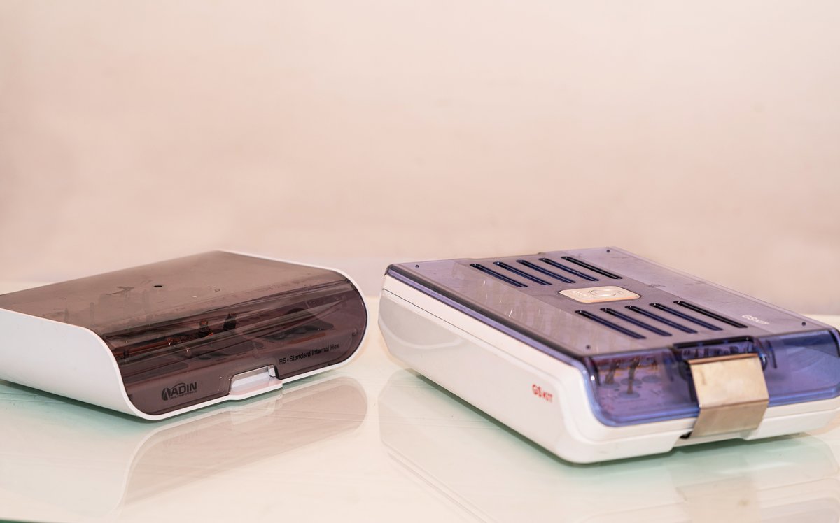 SAROJ DENTAL CLINIC AND IMPLANT CENTRE - SAROJ DENTAL CLINIC AND IMPLANT CENTRE