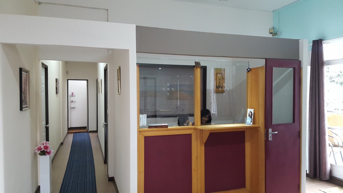 عيادة طب الأسنان - Serene Dental Clinic