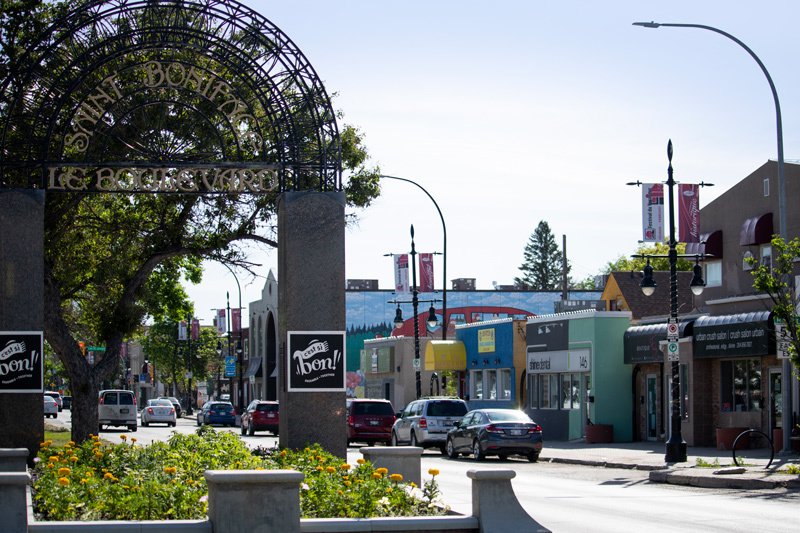 شاين لطب الأسنان - بروفنشر بوليفارد - Shine Dental - Provencher Boulevard