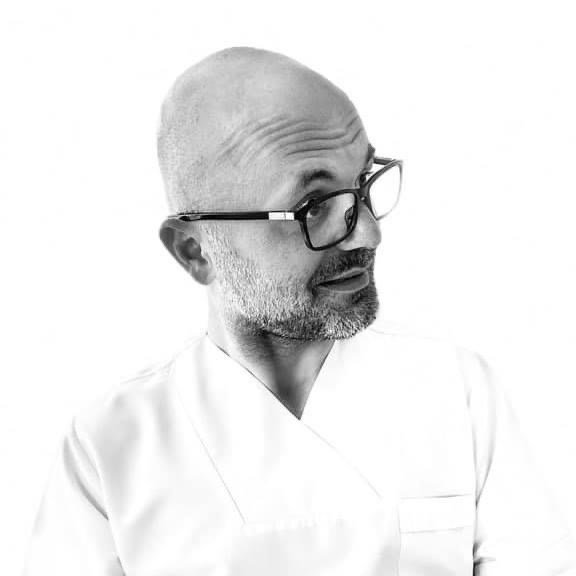 Side Smile Dental Clinic - Side Smile Dental Clinic