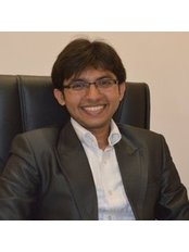 Signature Smiles Dental Clinic - Juhu - Signature Smiles Dental Clinic - Juhu