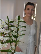 مركز تجديد الجلد - Skin Renew Center