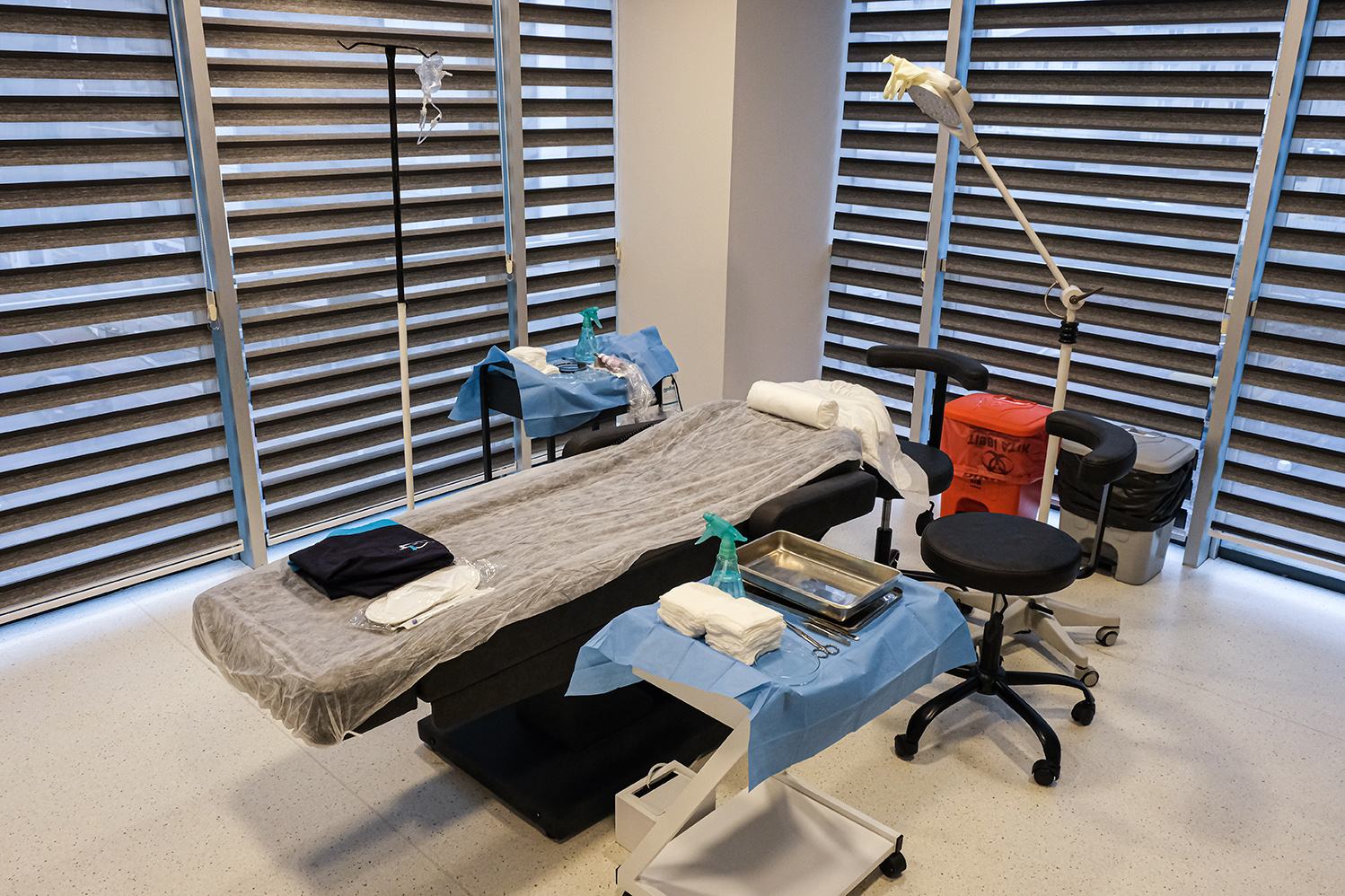 عيادة سمايل لزراعة الشعر - Smile Hair Clinic