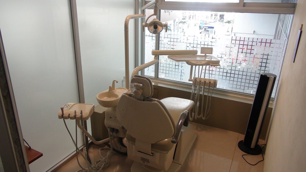 Snap In Dentures - Snap In Dentures