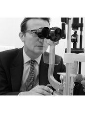 جراحي العيون جنوب غرب - آدم روس - South West Eye Surgeons - Adam Ross