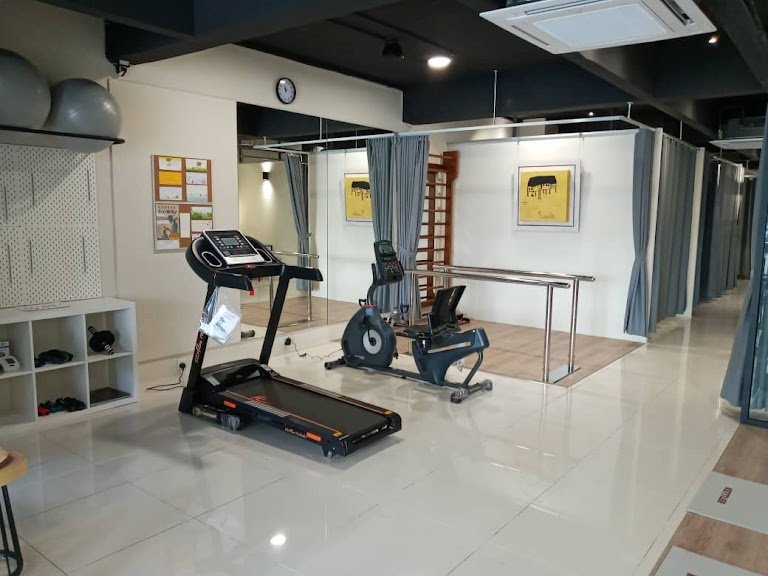 Spine, Sport, Stroke Rehab Specialist Center - Kota Damansar - Spine, Sport, Stroke Rehab Specialist Center - Kota Damansar