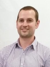 ستيرلينغ الأسرة الأسنان - Stirling Family Dental