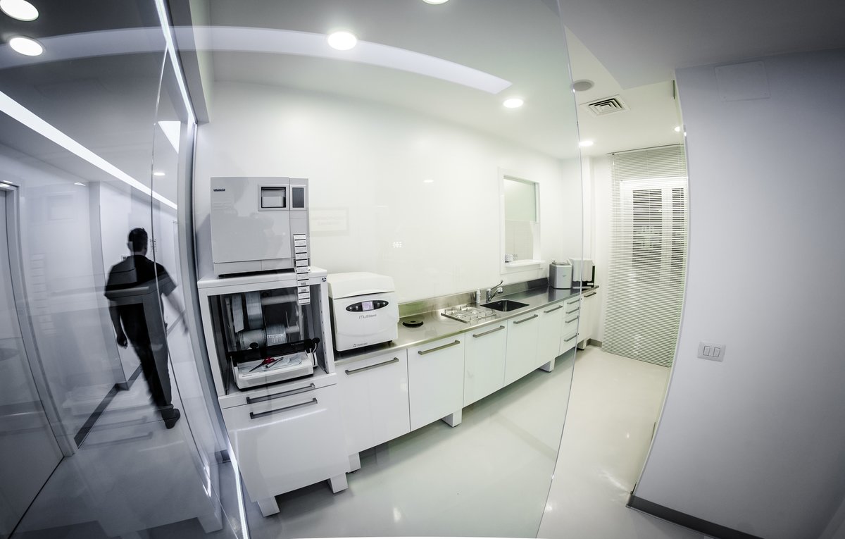 Studio Odontoiatrico Dott. Cristiano Villani - Studio Odontoiatrico Dott. Cristiano Villani